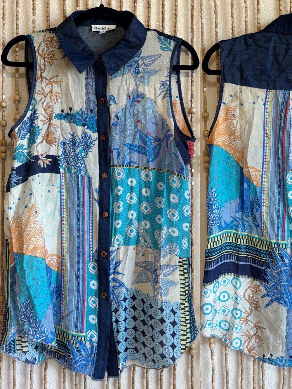 NorthStyle Blue Patchwork Floral Collared Button Down Sleevless Rayon Tank Sm